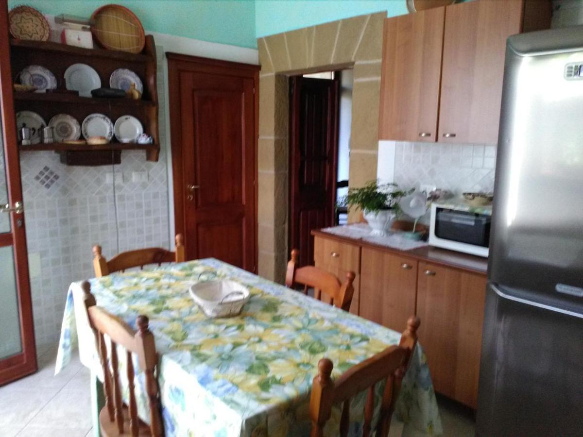 Anticacasaliori Bed & Breakfast Dolianova Dış mekan fotoğraf